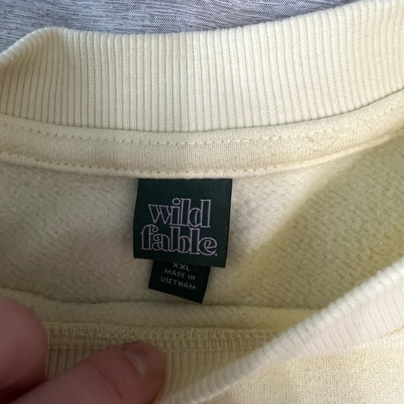 Target sweatpant and sweatshirt set - Picture 2 of 3